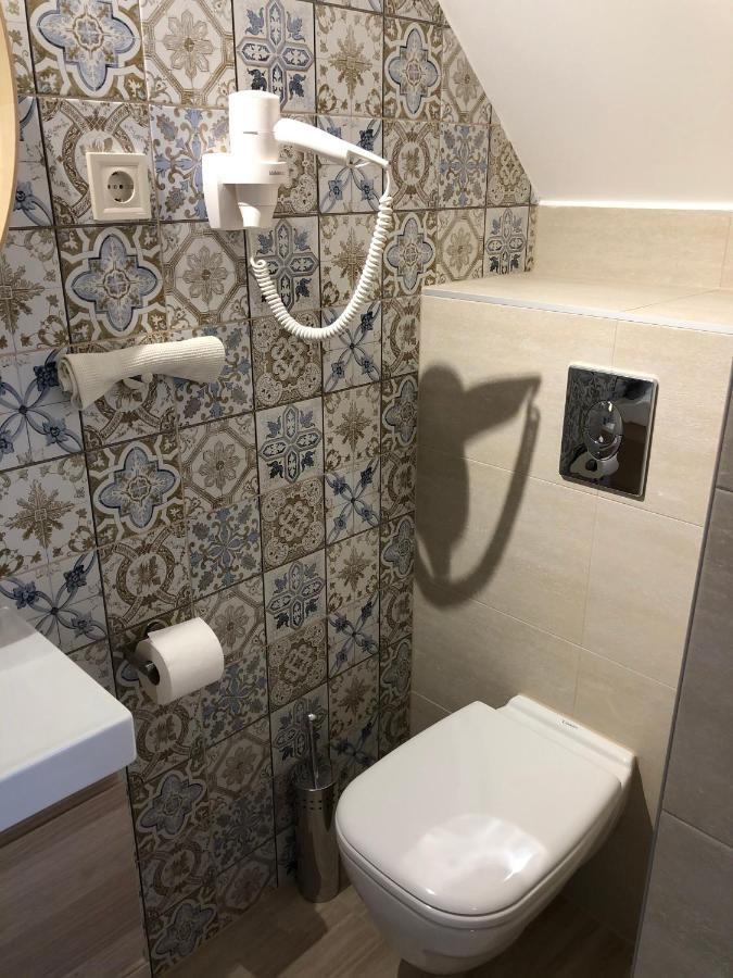 Szekely Fogado Self Check In Hotel Guesthouse Tunyogmatolcs Eksteriør bilde