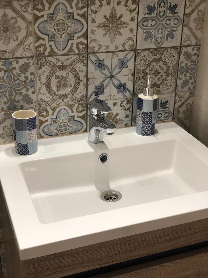 Szekely Fogado Self Check In Hotel Guesthouse Tunyogmatolcs Eksteriør bilde